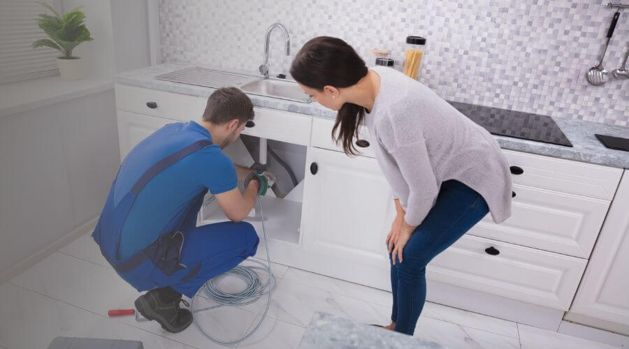 Professional Tankless Water Heater Installation in Runnells, IA